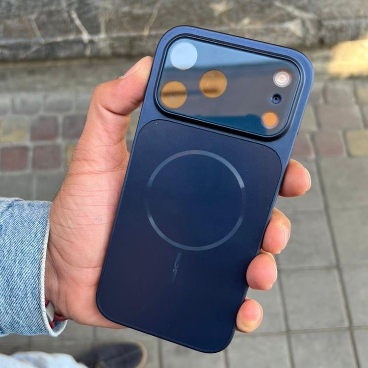 قاب ایفون 17