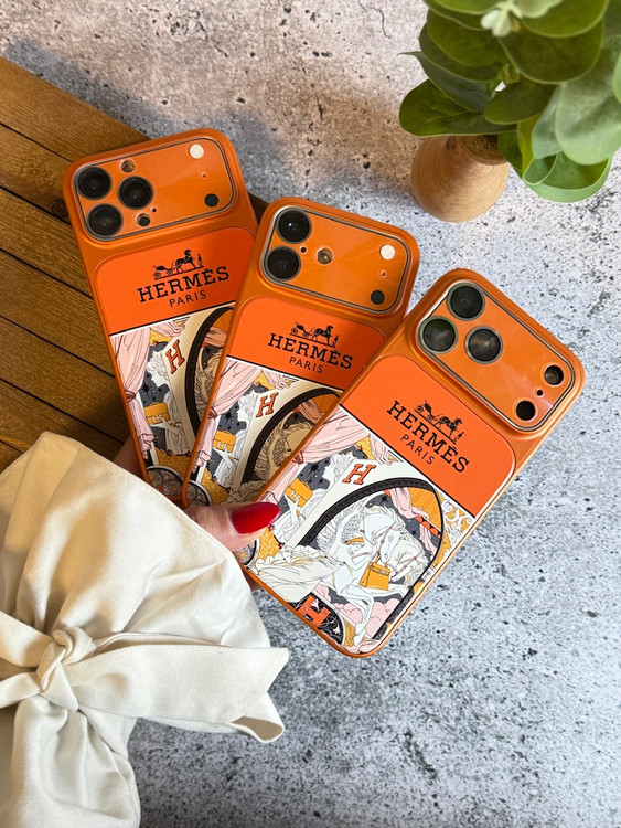 قاب تبدیل به ایفون 17